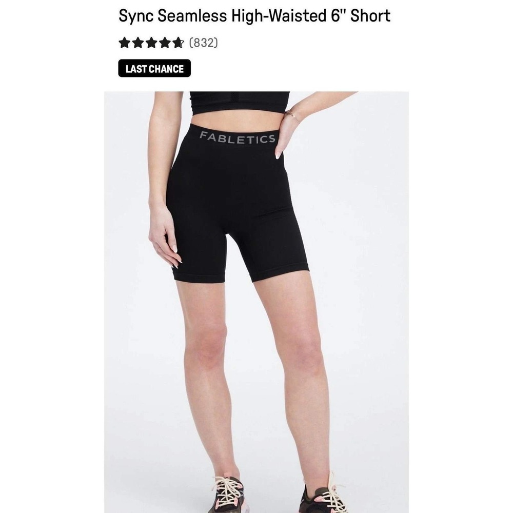 Fabletics Sync High Waisted Perforated 6 Inch Biker Shorts Black Large L NWT